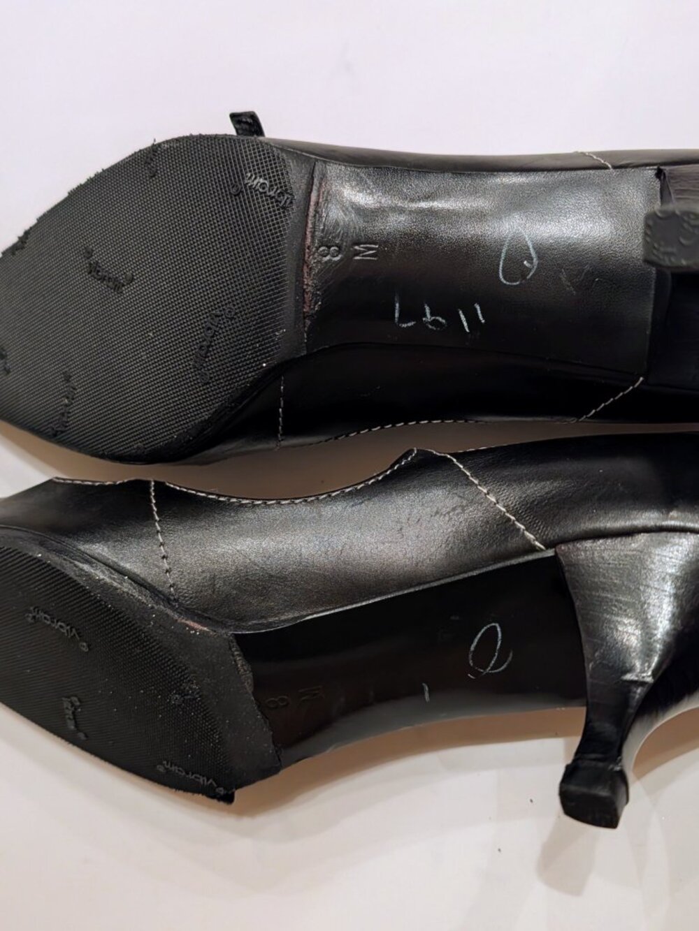 Saks Fifth Avenue T-strap kitten heels - Picture 4 of 6